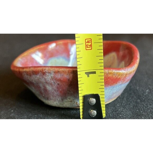 Vintage Canterbury Pottery Miniature Heart Shape Trinket Bowl - Picture 9 of 9